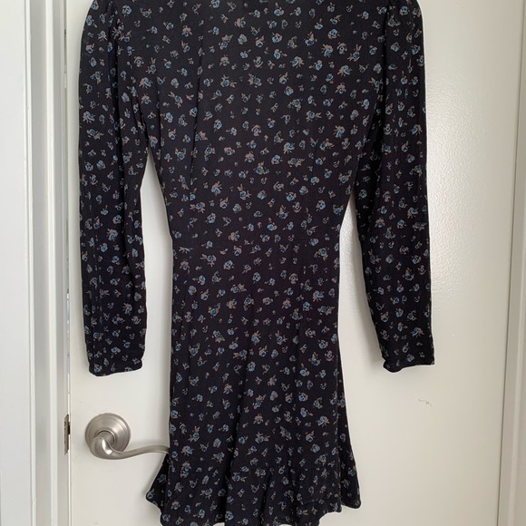 *SOLD* Aritzia Sunday Best Marion Dress - Picture 4 of 7
